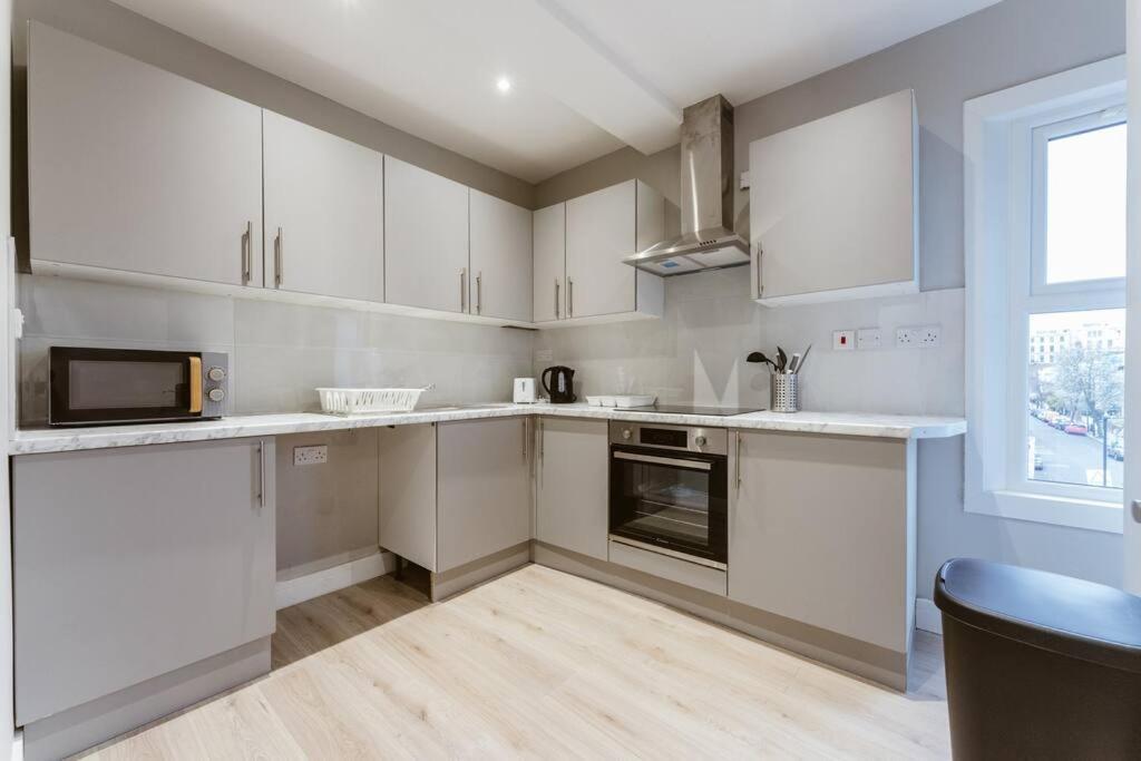 Charming Central London Kitchenette - Your Ideal Stay In The Heart Of The City Exterior foto